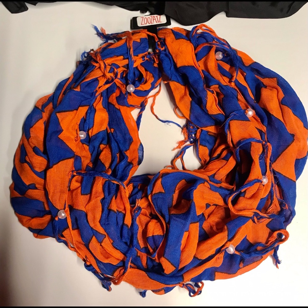Florida Gators ZooZatz Infiniti pearl scarf.